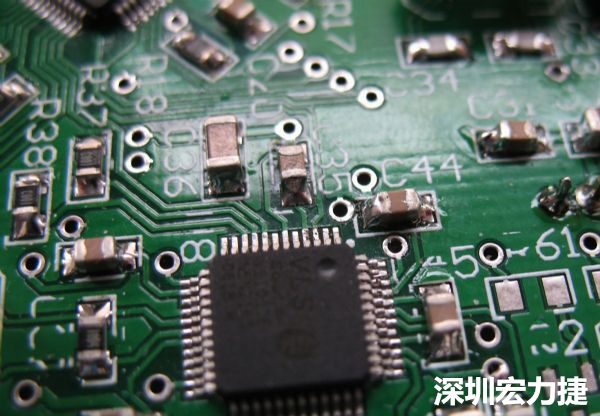 音訊電路訊號品質，是影響操作體驗的關鍵，電路布局要特別注意。